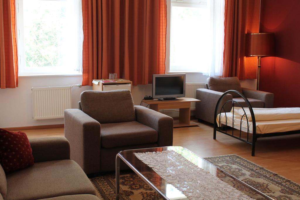 Hotel Majestic Берлин Экстерьер фото